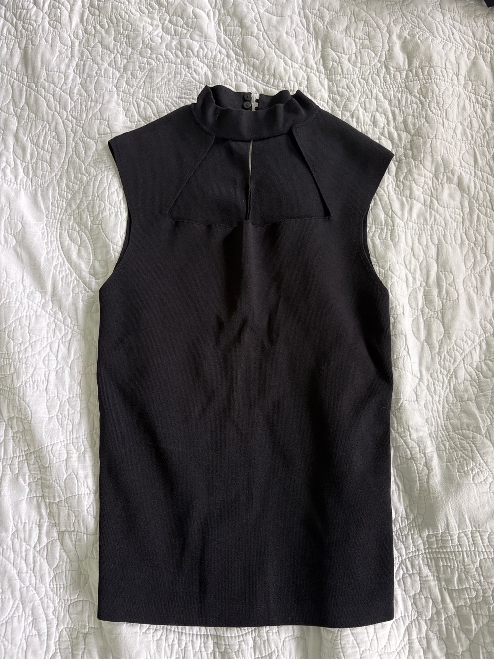 DO+BE Black Sleeveless Mock Neck Keyhole Top